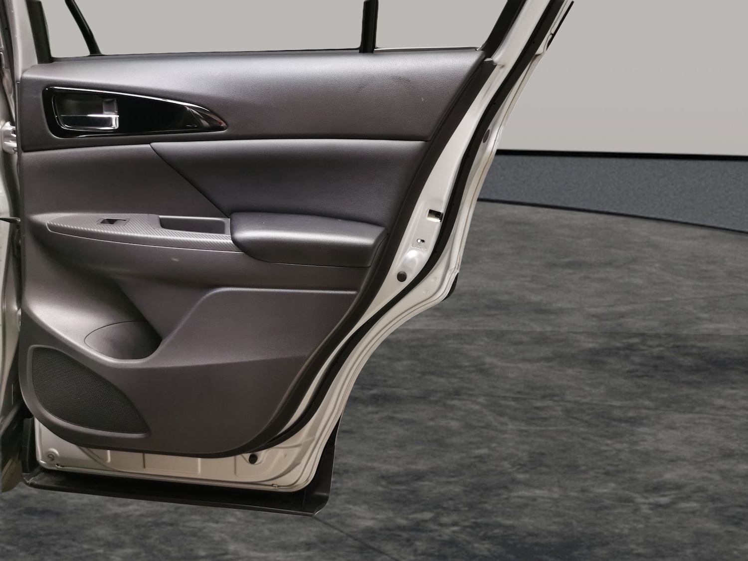 Used Mitsubishi Eclipse Cross 2019 for sale - 76555032: Photo 32