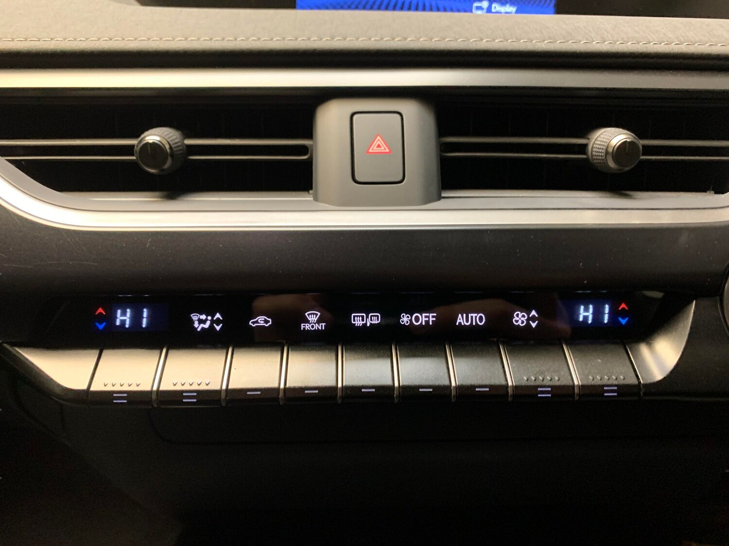 Used Lexus UX 2022 for sale - 77701728: Photo 15