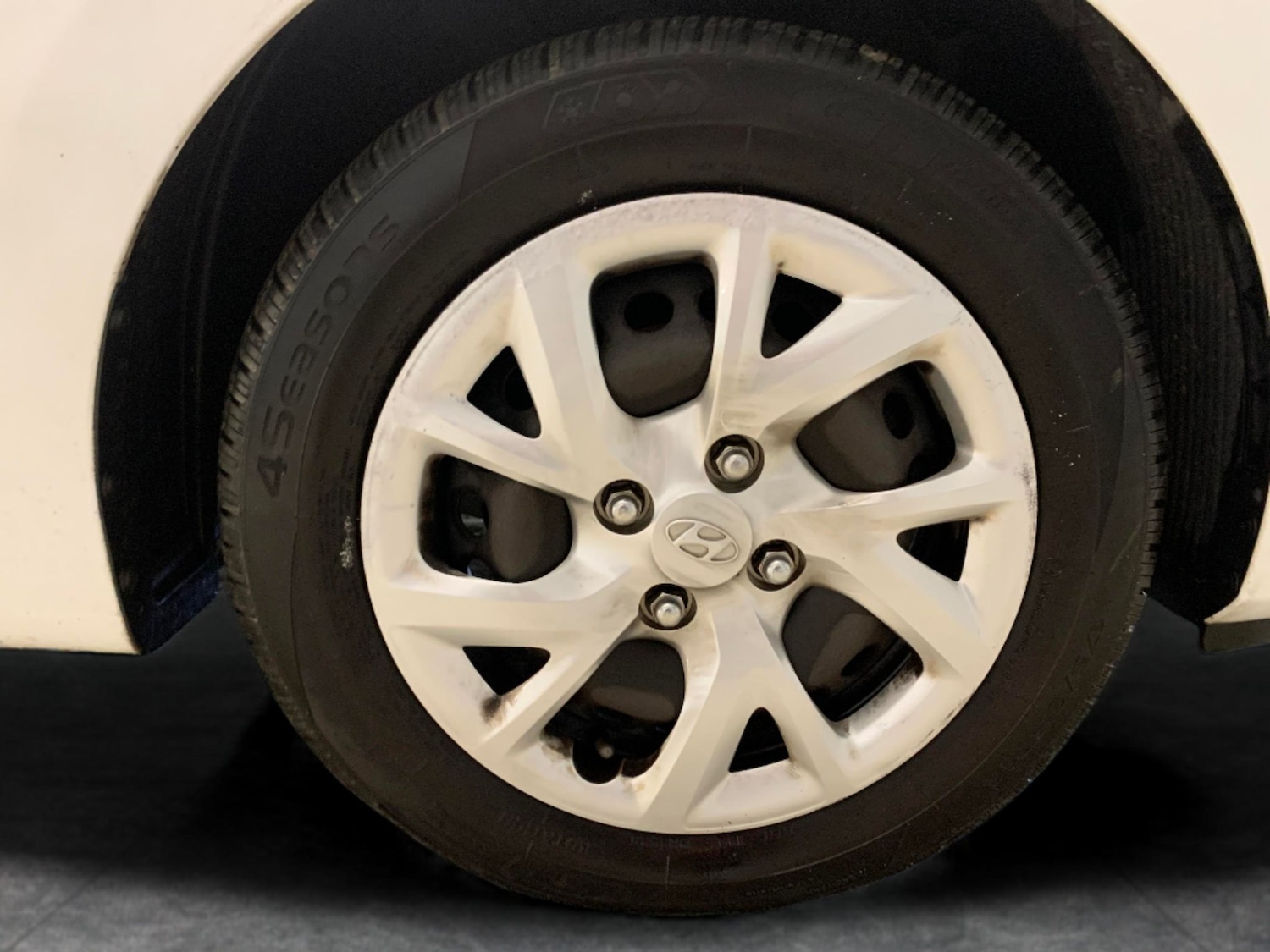 Used Hyundai i10 2018 for sale - 77170841: Photo 18