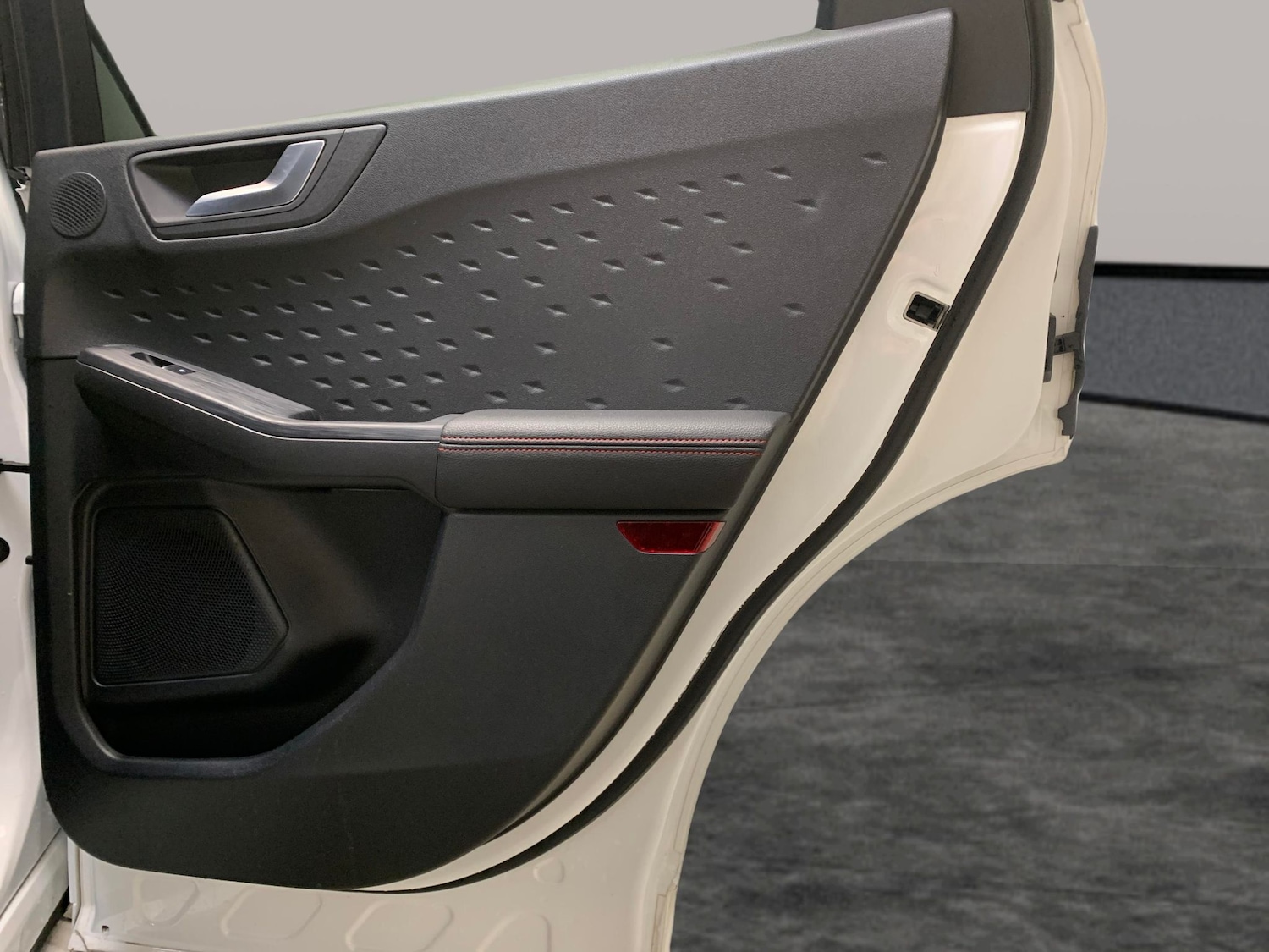 Used Ford Kuga 2020 for sale - 77916992: Photo 27