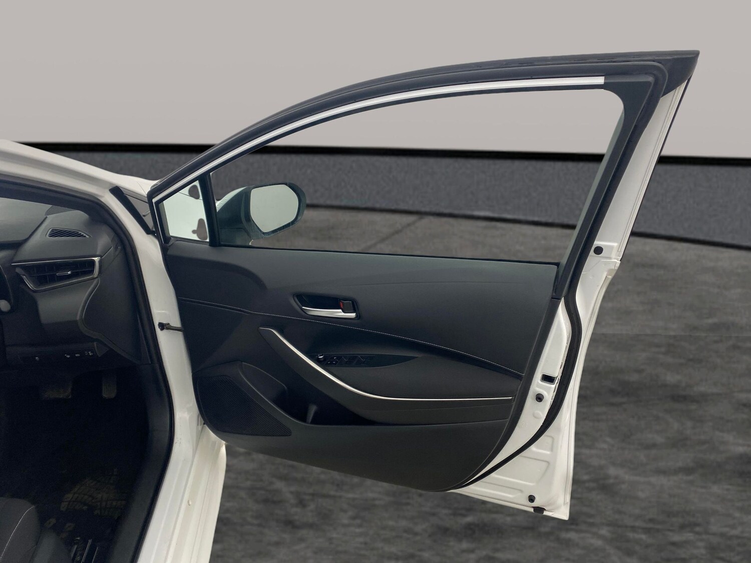 Used Toyota Corolla 2021 for sale - 77688652: Photo 28