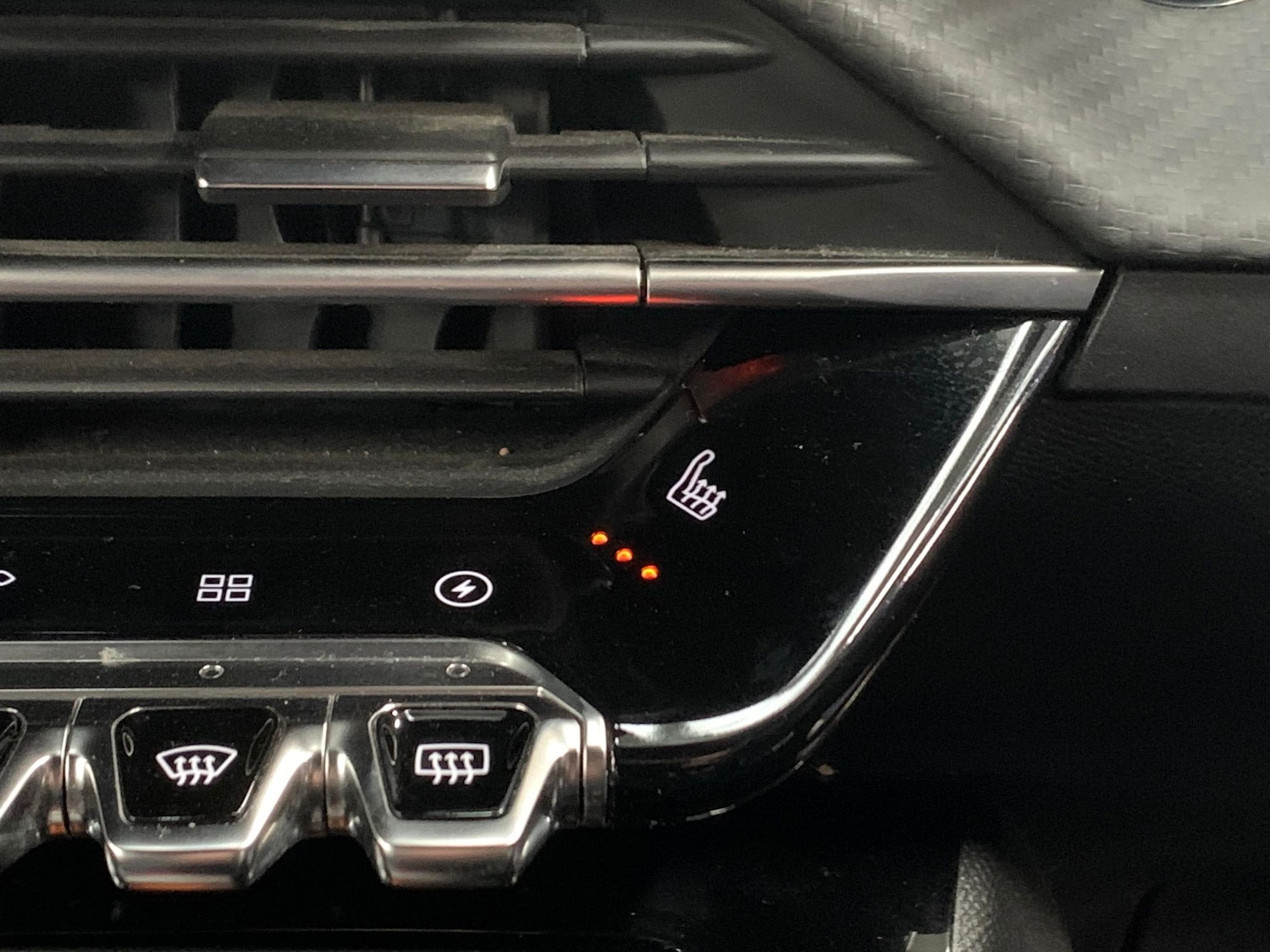 Used Peugeot 2008 2022 for sale - 76480118: Photo 18