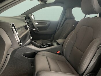 Used Volvo XC40 2023 for sale - 79241966: Photo