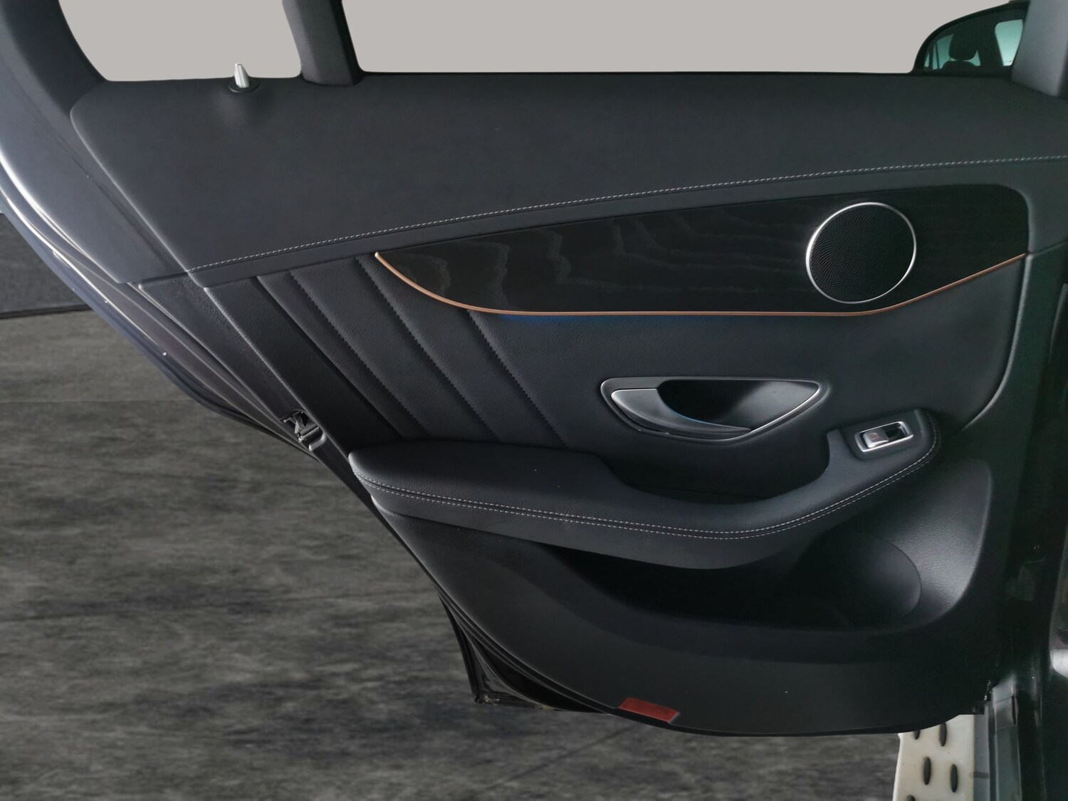 Used Mercedes-Benz EQC 2022 for sale - 78055587: Photo 31