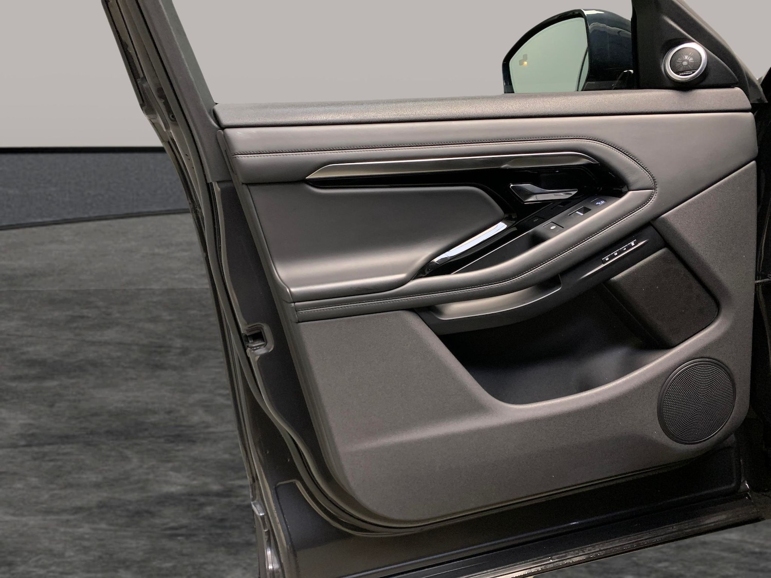 Used Land Rover Range Rover Evoque 2020 for sale - 77244885: Photo 28