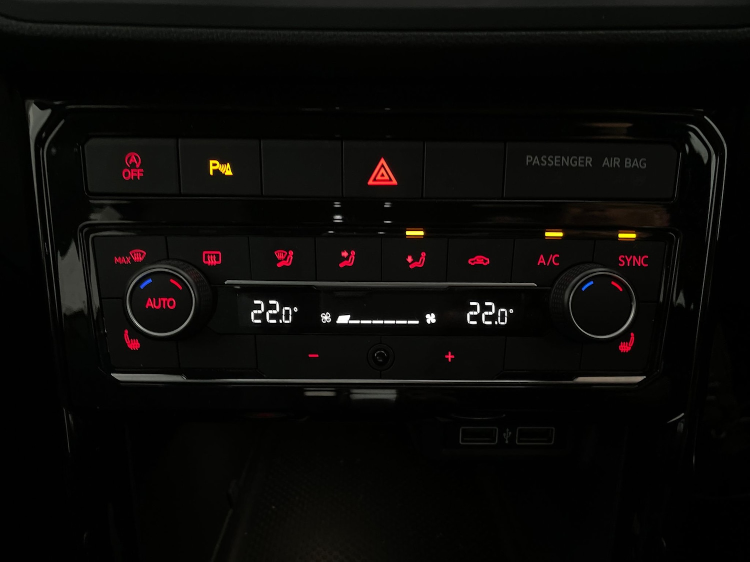 Used Volkswagen T-Cross 2020 for sale - 76984496: Photo 20