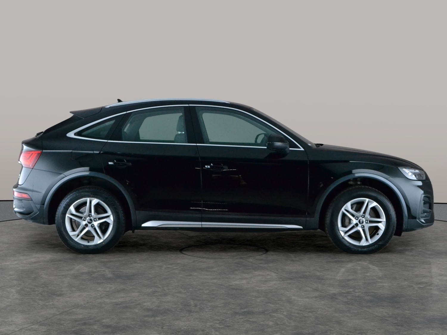 Used Audi Q5 2021 for sale - 77951145: Photo 10