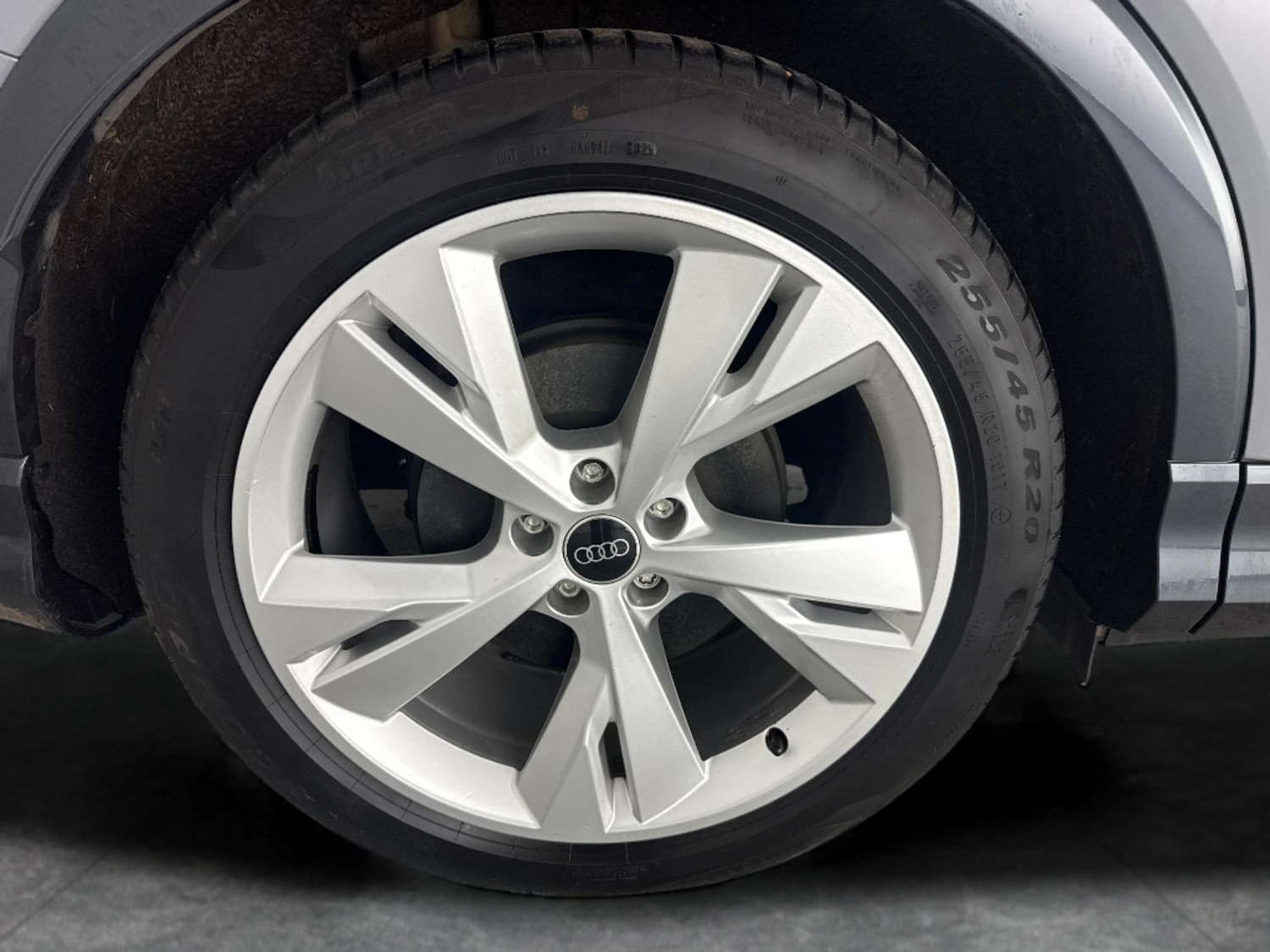 Used Audi Q4 e-tron 2023 for sale - 77269708: Photo 25