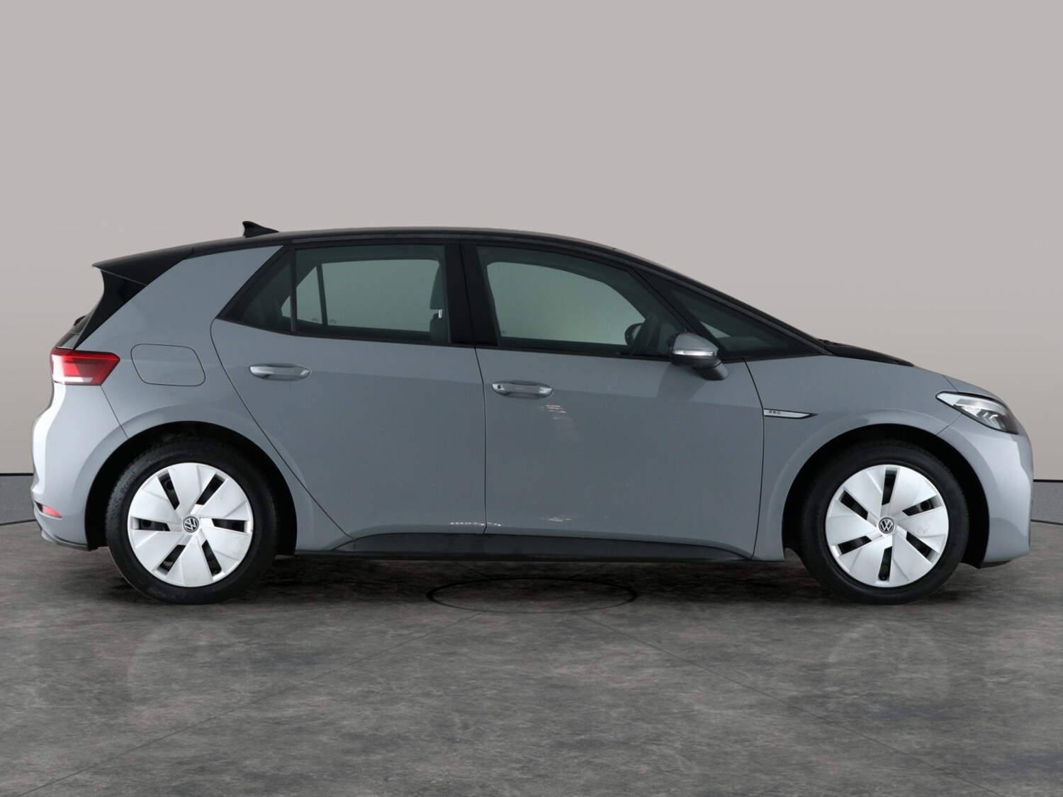 Used Volkswagen ID.3 2023 for sale - 77418143: Photo 8