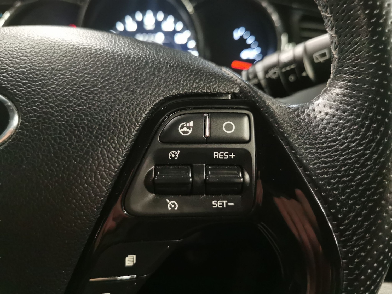 Used Kia Pro Ceed 2016 for sale - 76648418: Photo 17