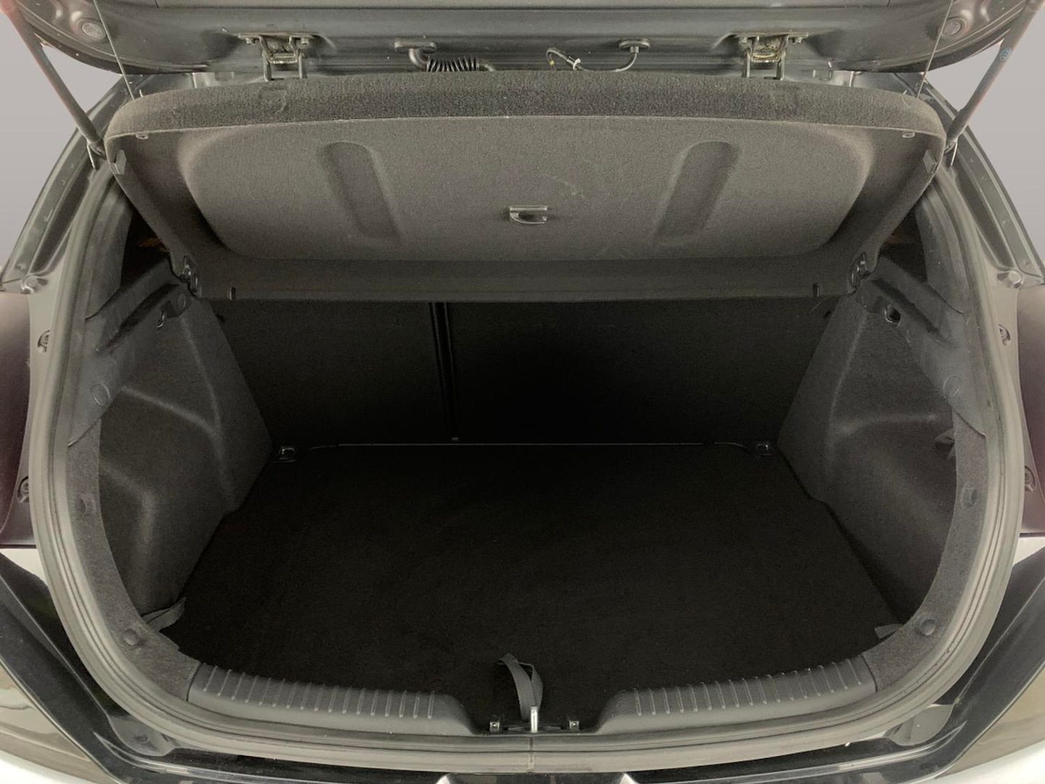 Used Kia Pro Ceed 2016 for sale - 76648418: Photo 28