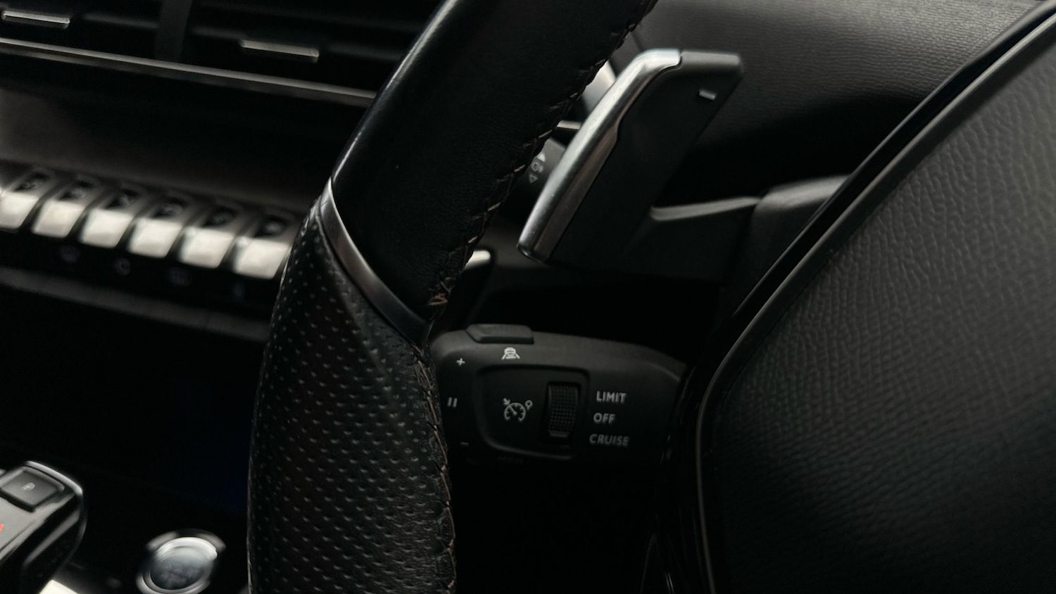 Used Peugeot 3008 2021 for sale - 76502093: Photo 24