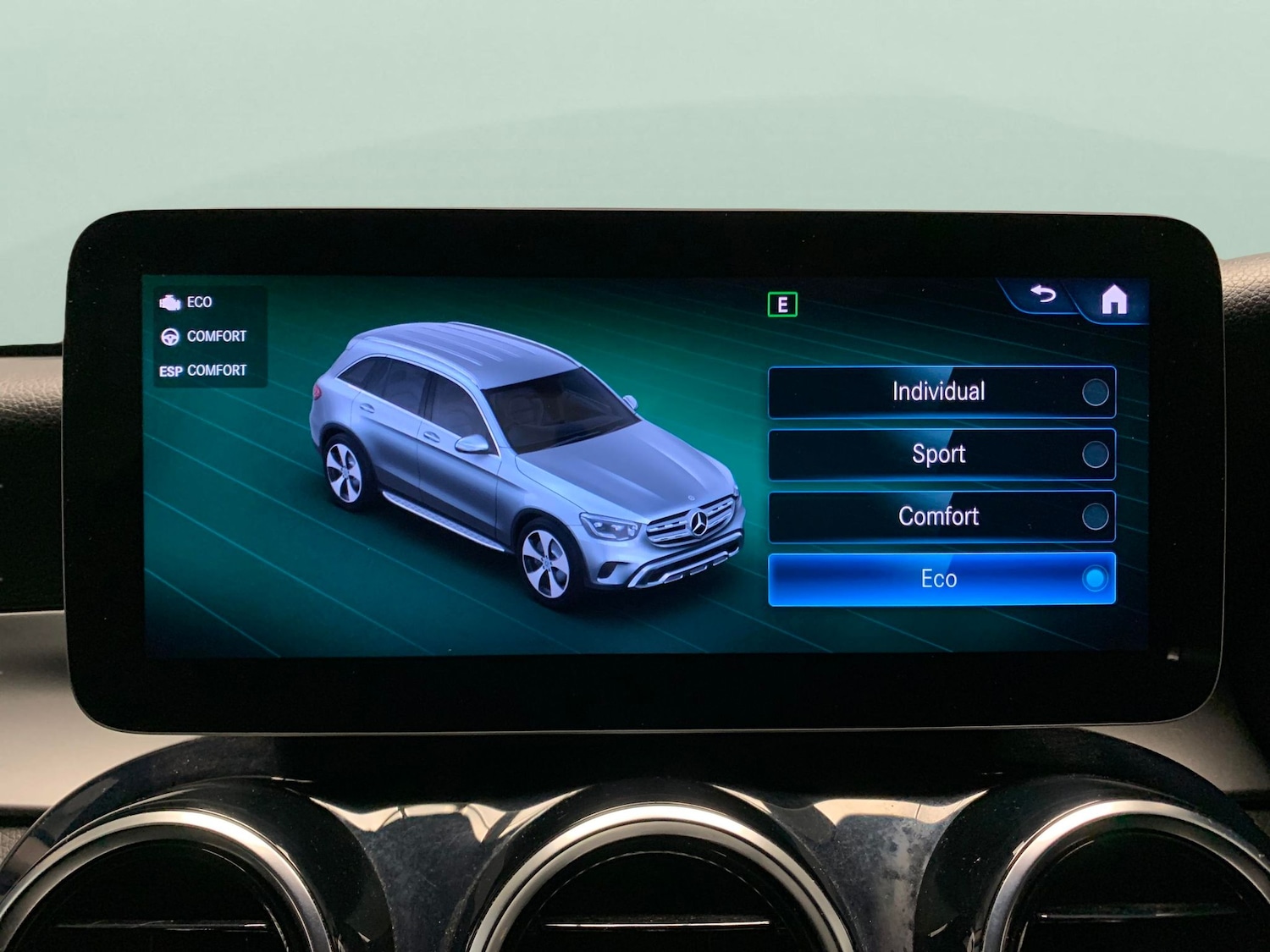 Used Mercedes-Benz GLC 2020 for sale - 76719909: Photo 17