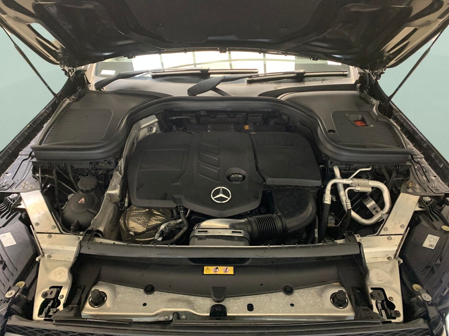 Used Mercedes-Benz GLC 2020 for sale - 76719909: Photo 31