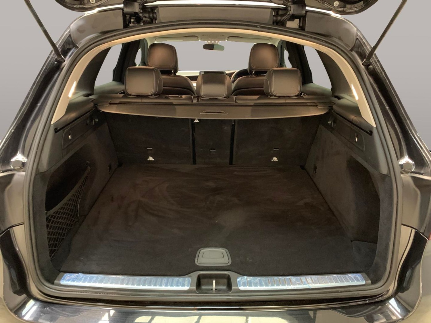 Used Mercedes-Benz GLC 2020 for sale - 76719909: Photo 32