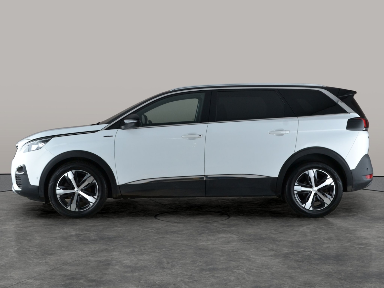Used Peugeot 5008 2018 for sale - 77235783: Photo 13