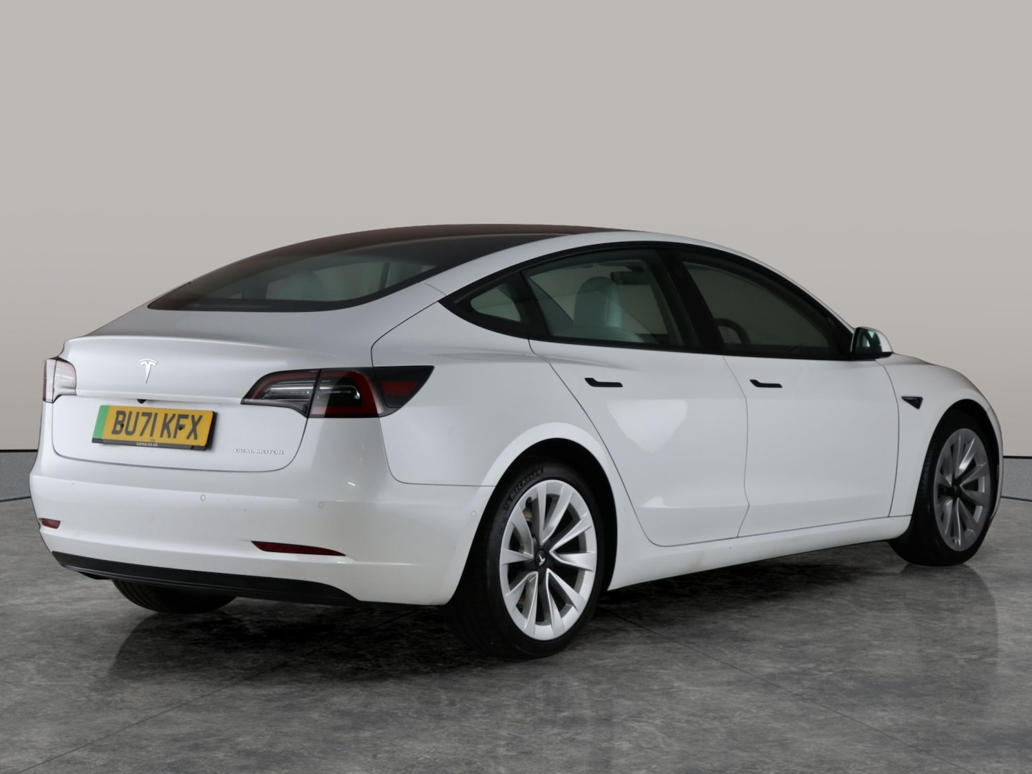 Used Tesla Model 3 2021 for sale - 76854809: Photo 12