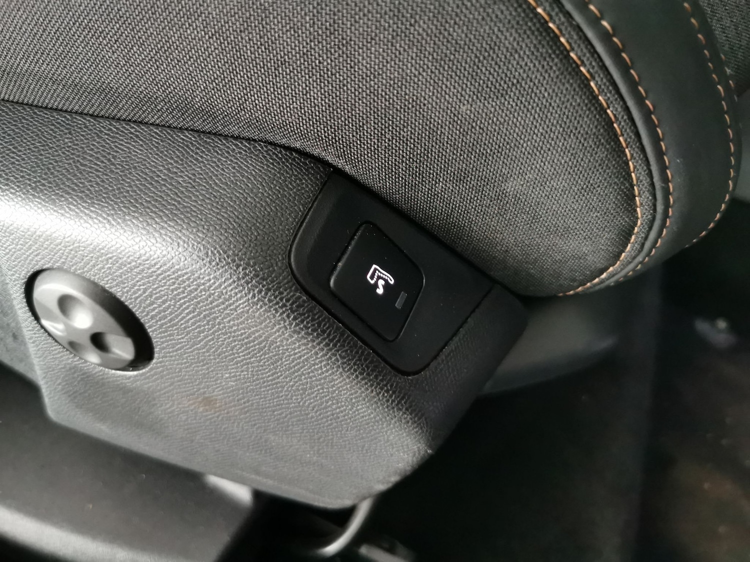 Used Peugeot 3008 2018 for sale - 77170945: Photo 26