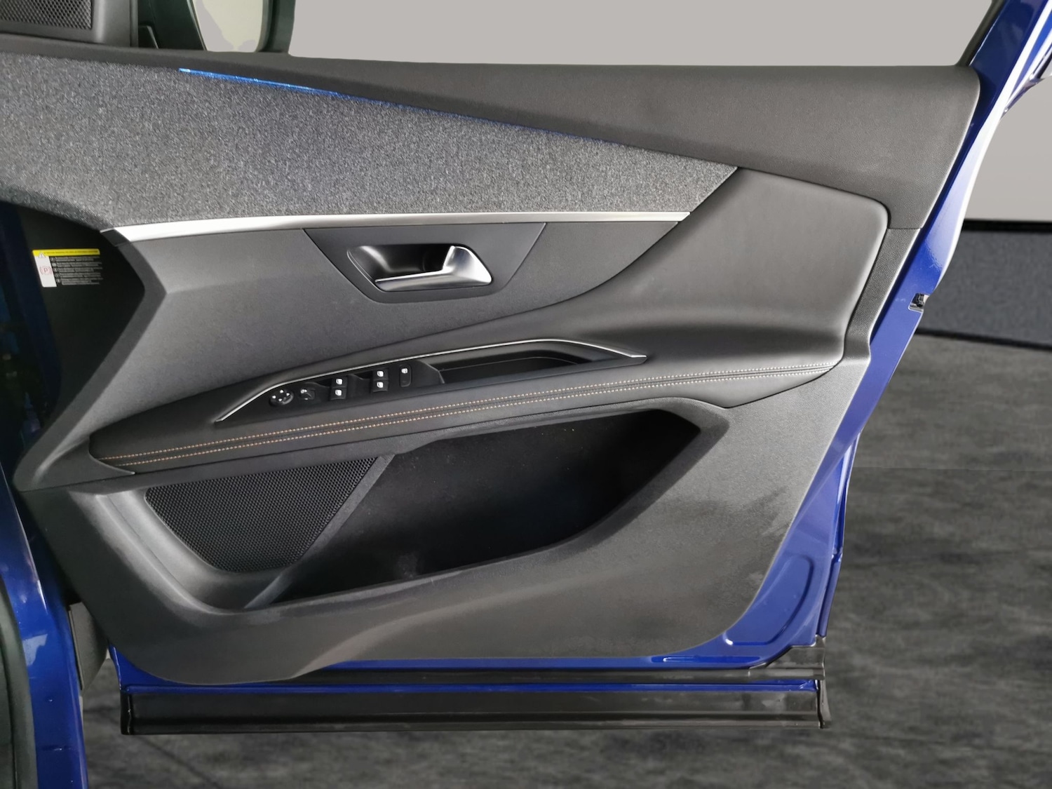 Used Peugeot 3008 2018 for sale - 77170945: Photo 34