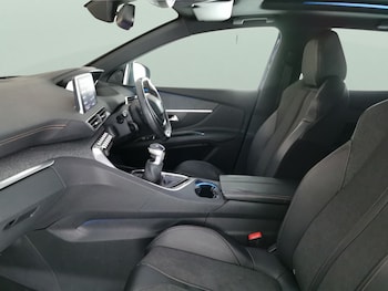 Used Peugeot 3008 2018 for sale - 77170945: Photo