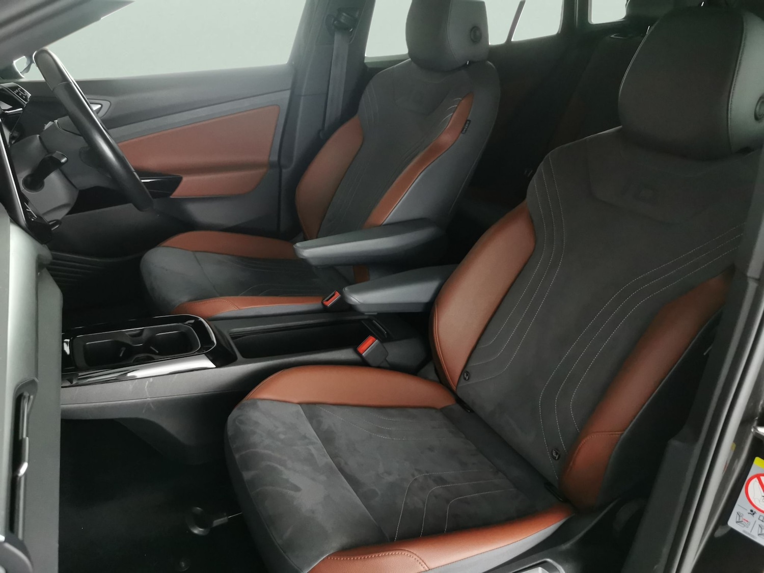 Used Volkswagen ID.4 2021 for sale - 77653496: Photo 7