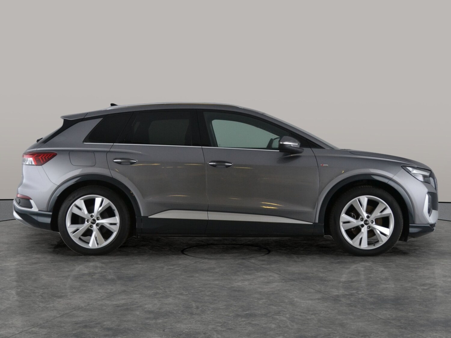 Used Audi Q4 e-tron 2023 for sale - 78159747: Photo 11