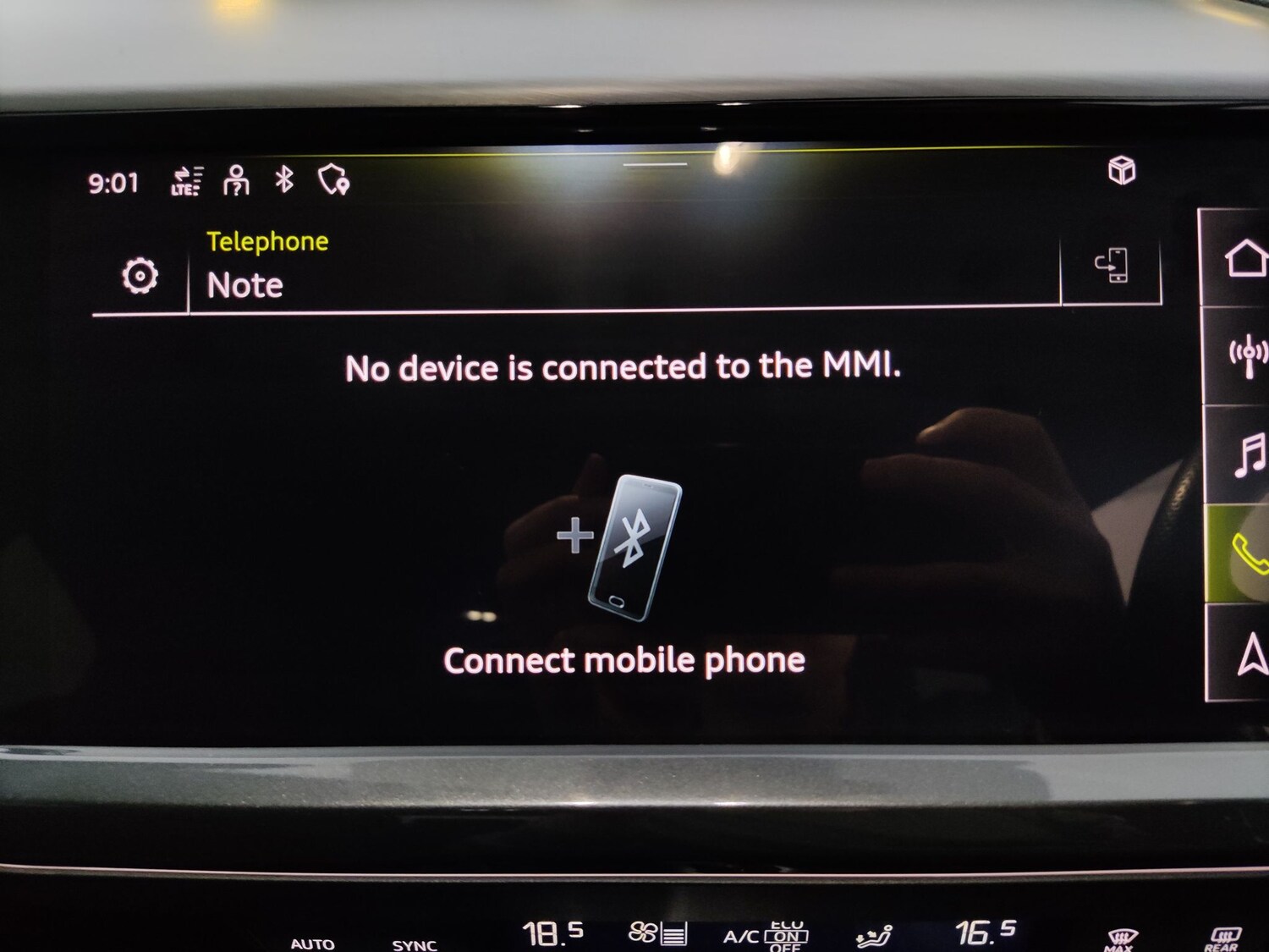 Used Audi Q4 e-tron 2023 for sale - 78159747: Photo 15