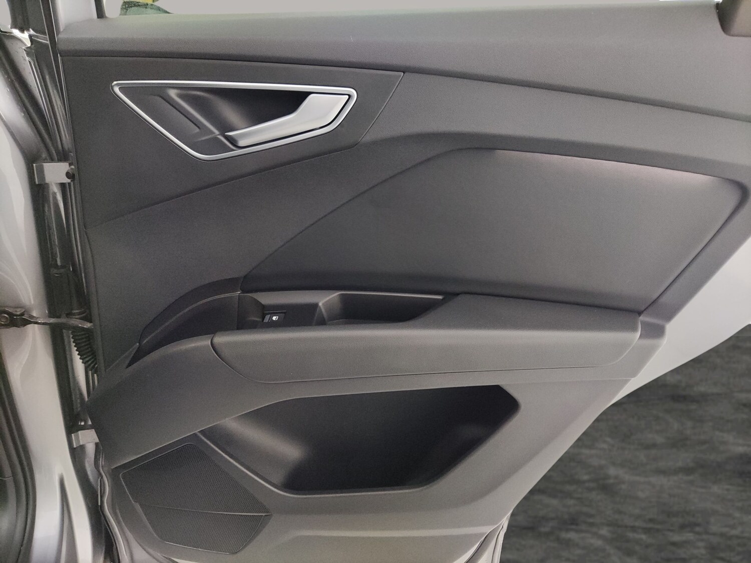 Used Audi Q4 e-tron 2023 for sale - 78159747: Photo 27