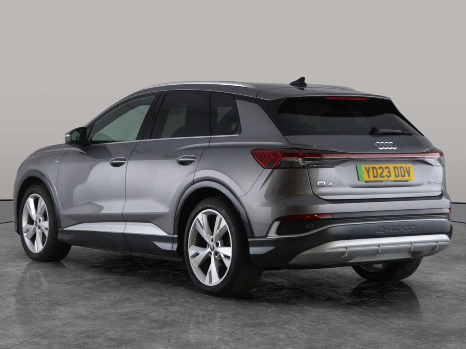 Used Audi Q4 e-tron 2023 for sale - 78159747: Photo 8