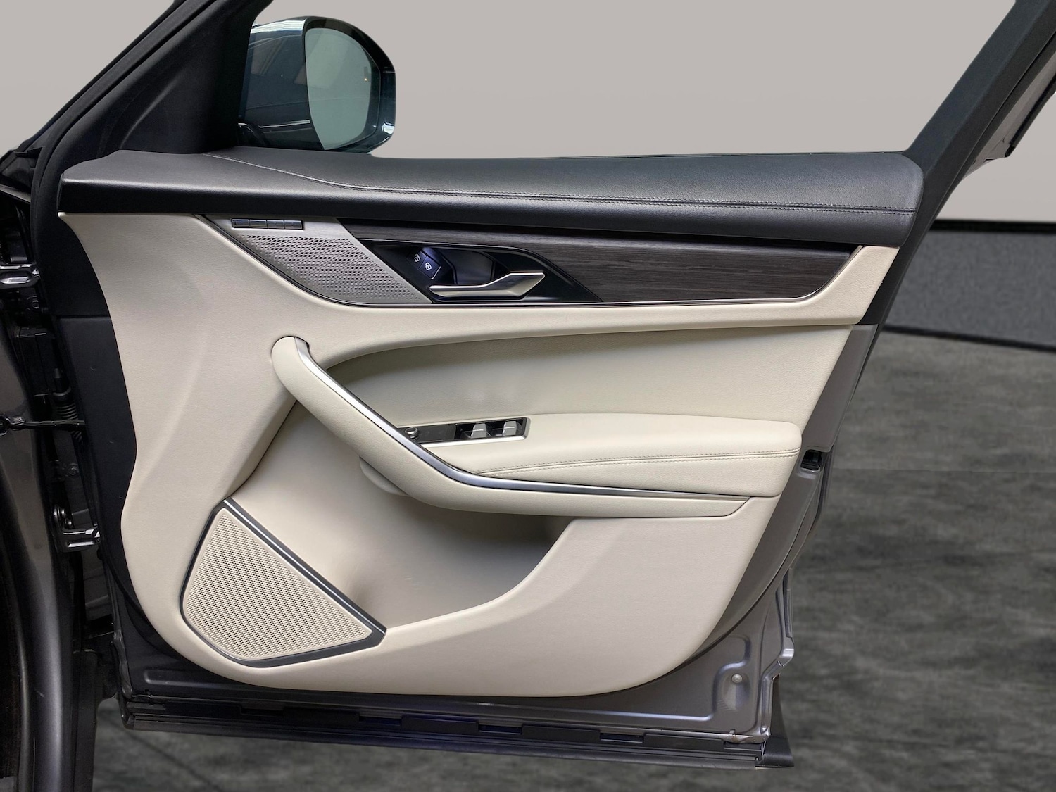 Used Jaguar F-Pace 2021 for sale - 78197877: Photo 30