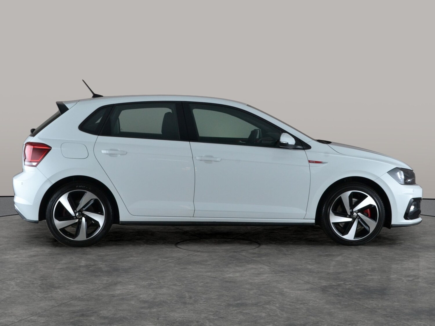 Used Volkswagen Polo 2021 for sale - 77740399: Photo 8