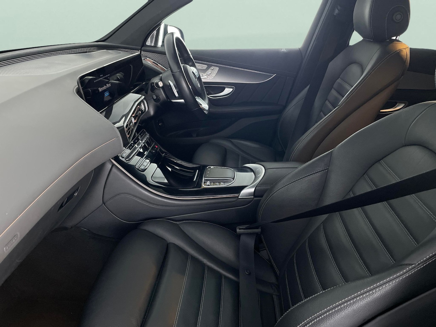 Used Mercedes-Benz EQC 2021 for sale - 76444583: Photo 4