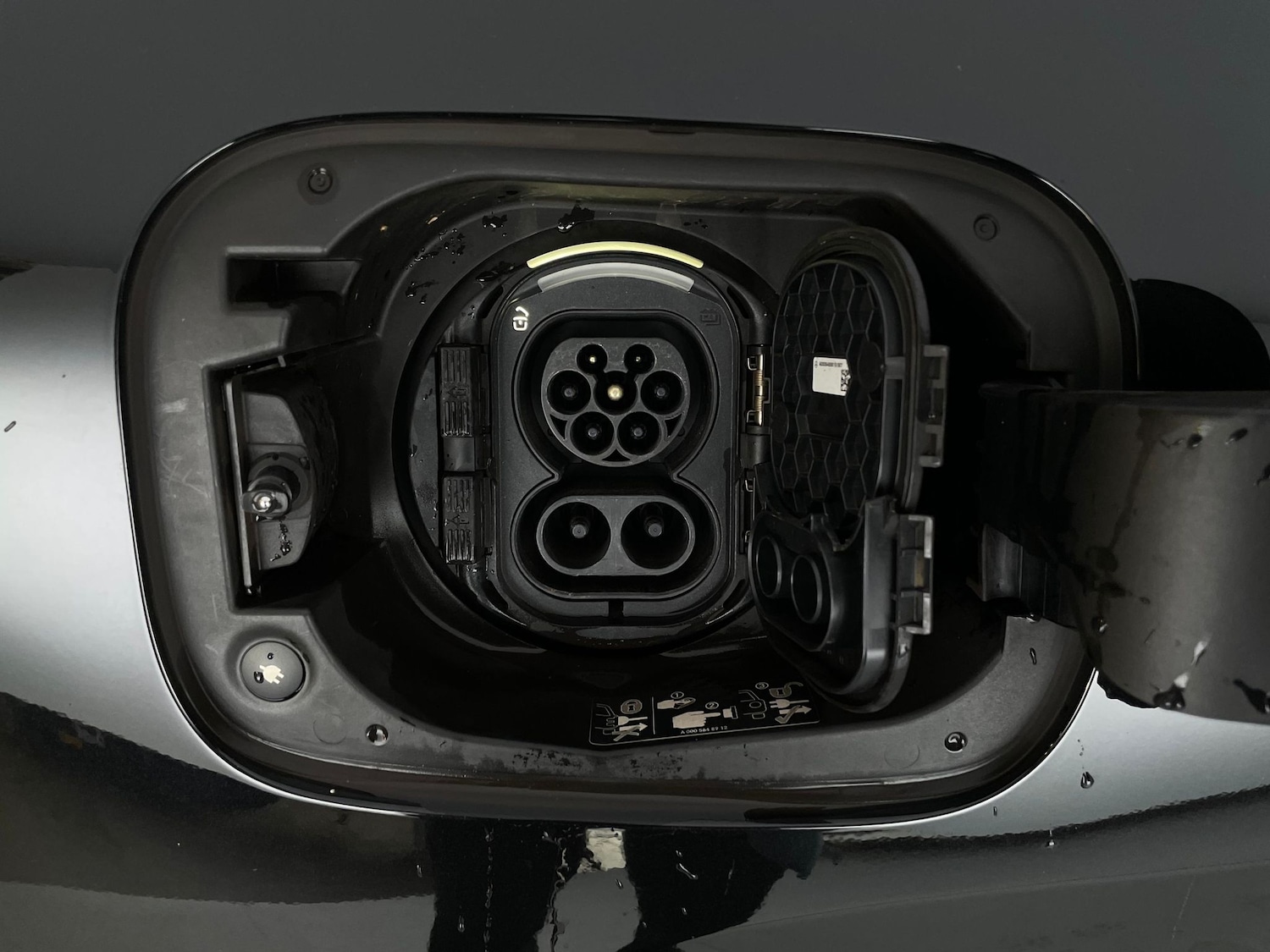 Used Mercedes-Benz EQC 2021 for sale - 76444583: Photo 44