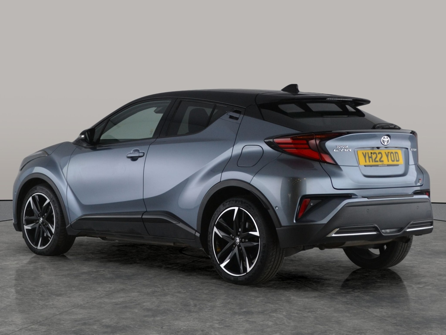 Used Toyota C-HR 2022 for sale - 78103932: Photo 8