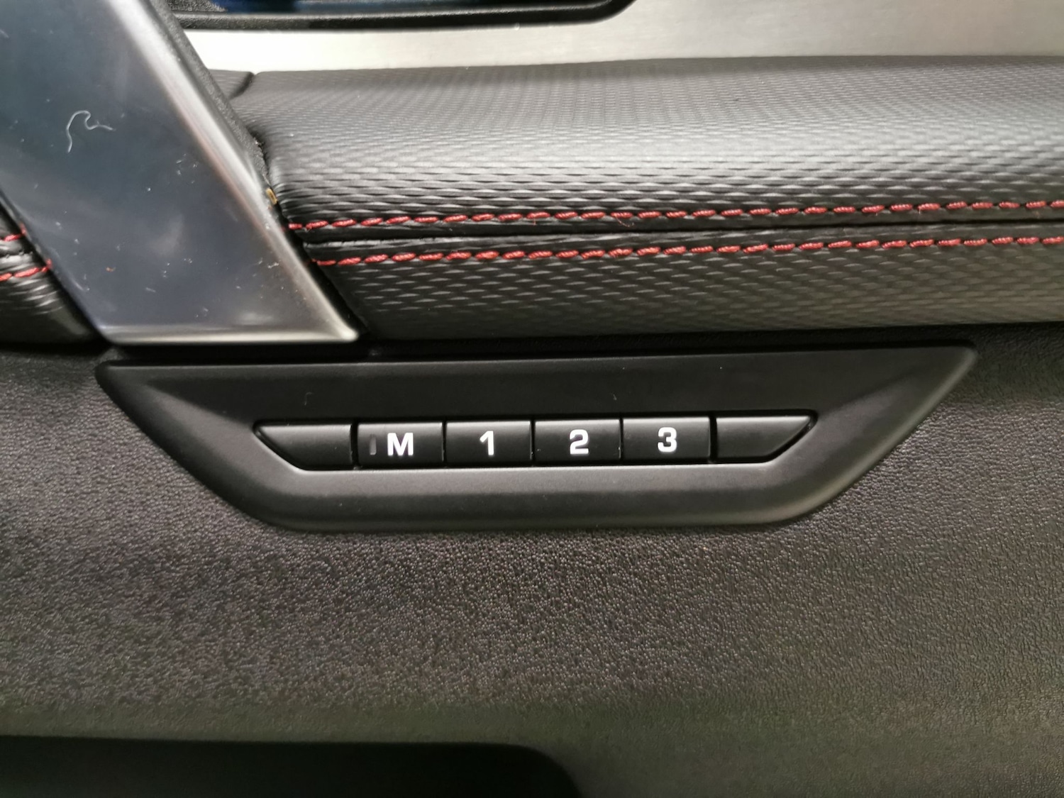 Used Land Rover Discovery Sport 2021 for sale - 76709903: Photo 17