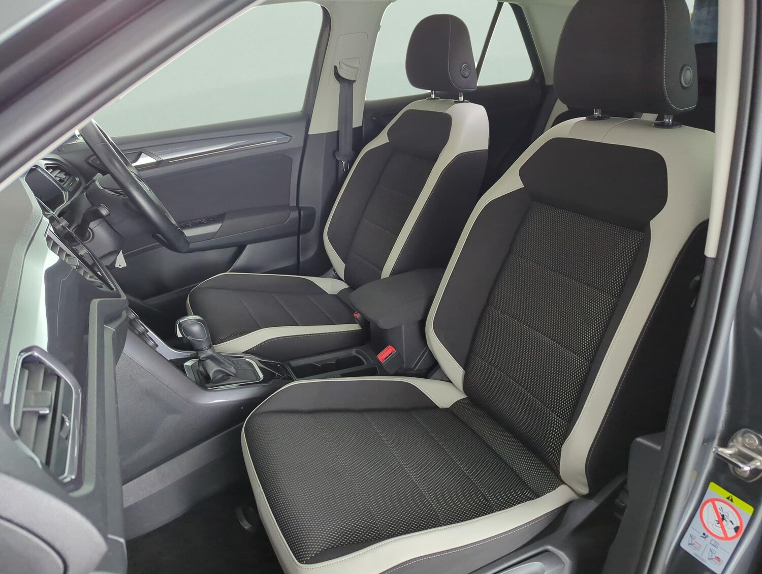 Used Volkswagen T-Roc 2021 for sale - 78218437: Photo 13