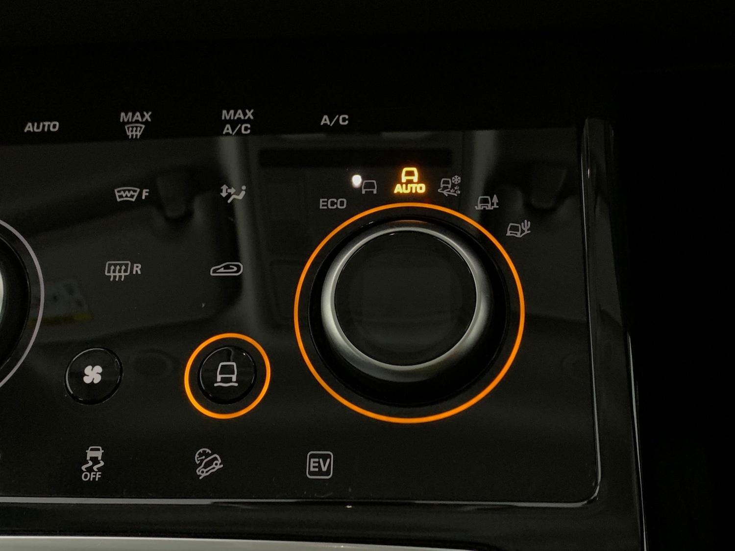Used Land Rover Range Rover Evoque 2021 for sale - 76367277: Photo 23