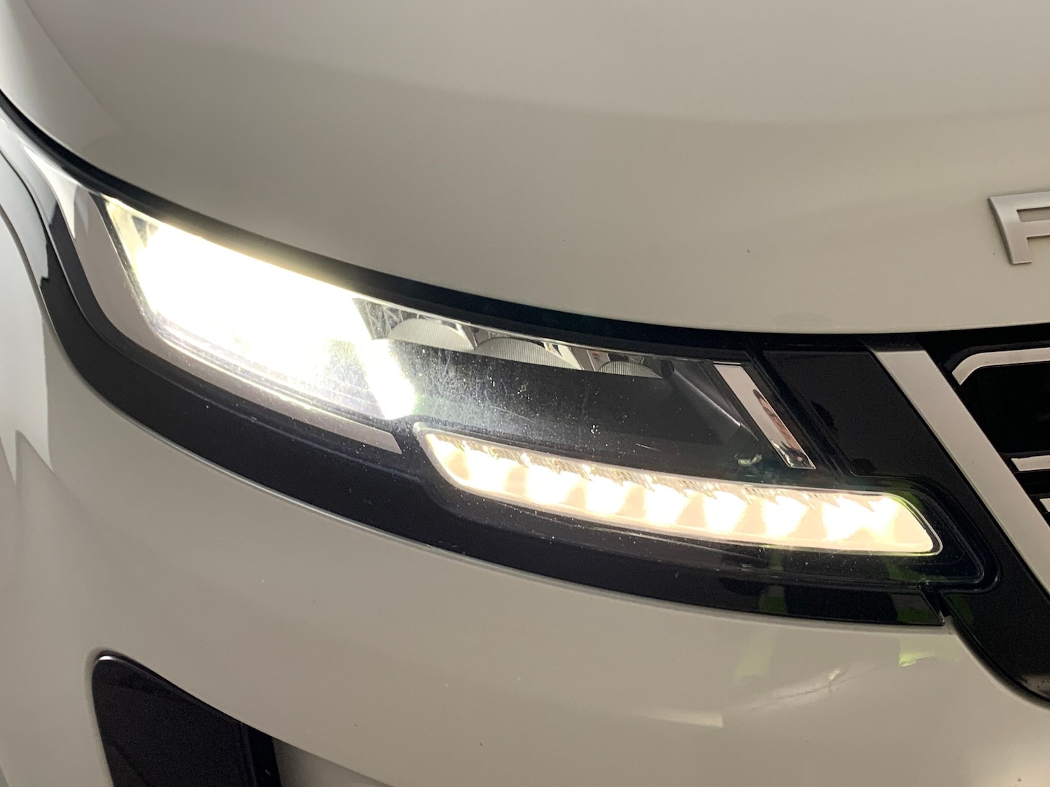 Used Land Rover Range Rover Evoque 2021 for sale - 76367277: Photo 6