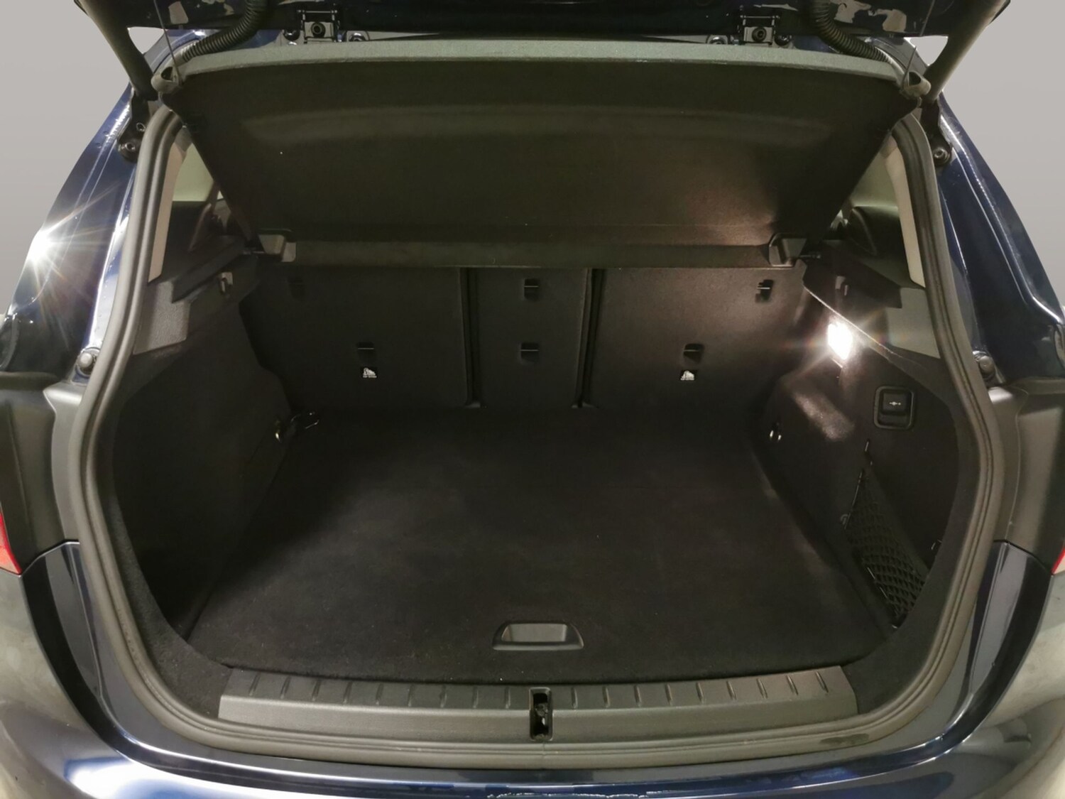 Used BMW 2 Series 2017 for sale - 77428493: Photo 33