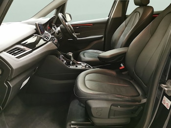 Used BMW 2 Series 2017 for sale - 77428493: Photo