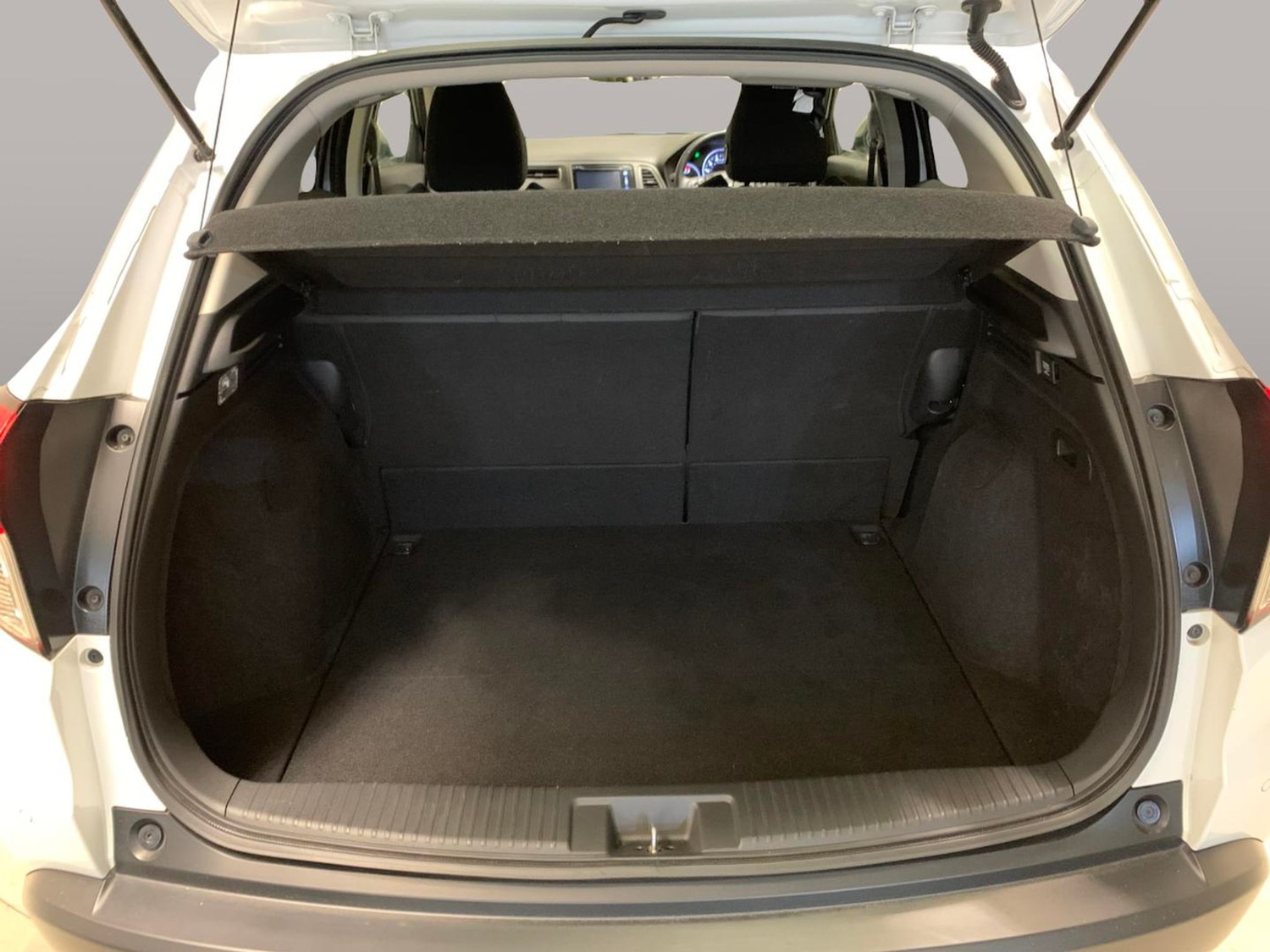 Used Honda HR-V 2020 for sale - 76318404: Photo 42