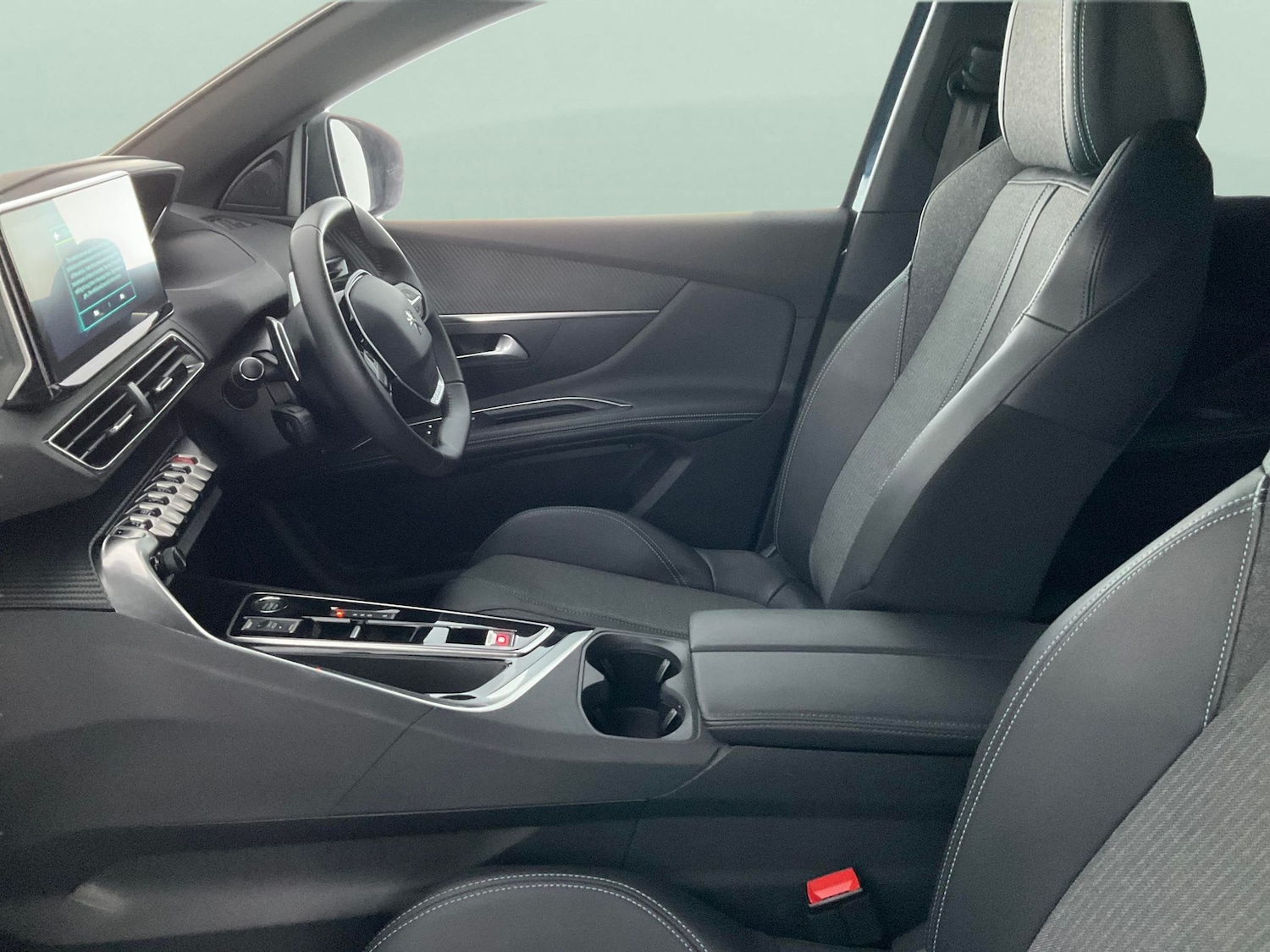 Used Peugeot 3008 2024 for sale - 76580507: Photo 4