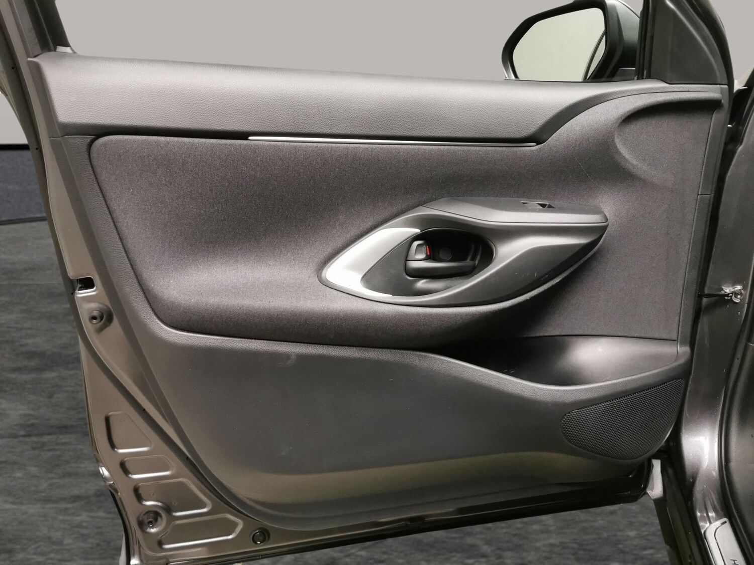 Used Toyota Yaris Cross 2023 for sale - 77458223: Photo 23