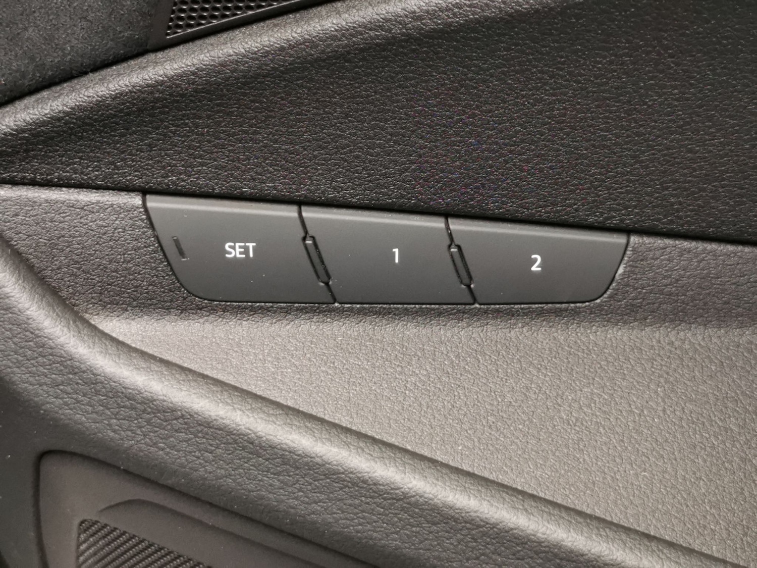 Used Audi e-tron 2023 for sale - 77629818: Photo 14