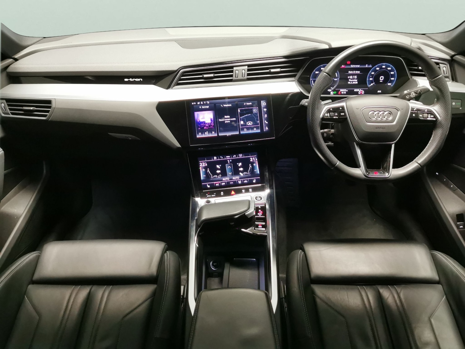 Used Audi e-tron 2023 for sale - 77629818: Photo 7