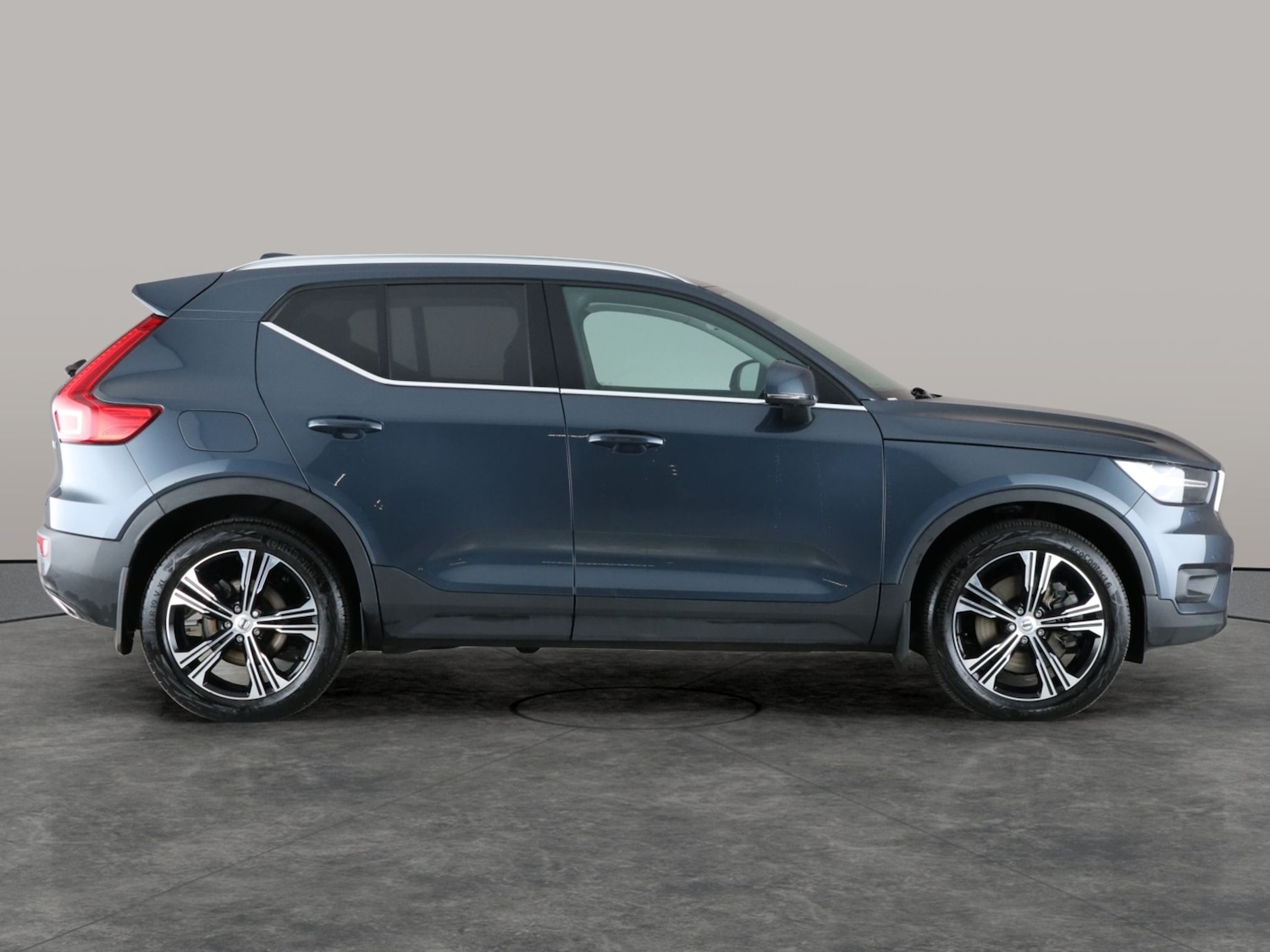 Used Volvo XC40 2020 for sale - 77059208: Photo 8
