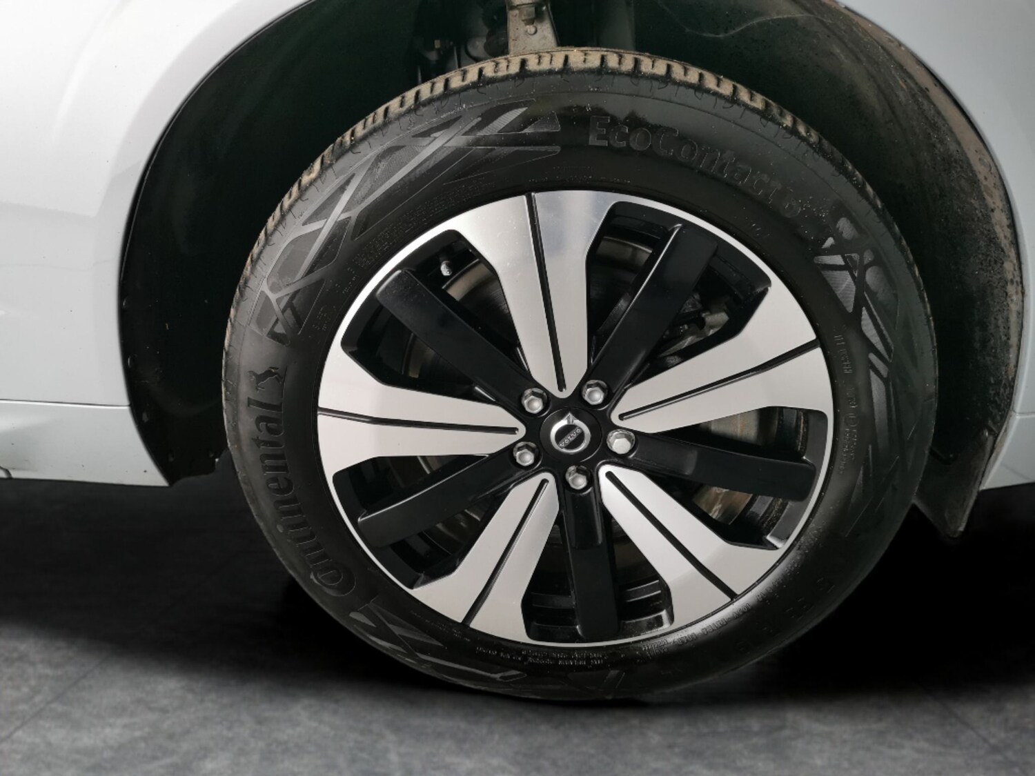 Used Volvo XC60 2023 for sale - 77942545: Photo 29