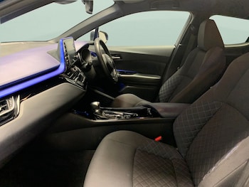 Used Toyota C-HR 2020 for sale - 75483957: Photo
