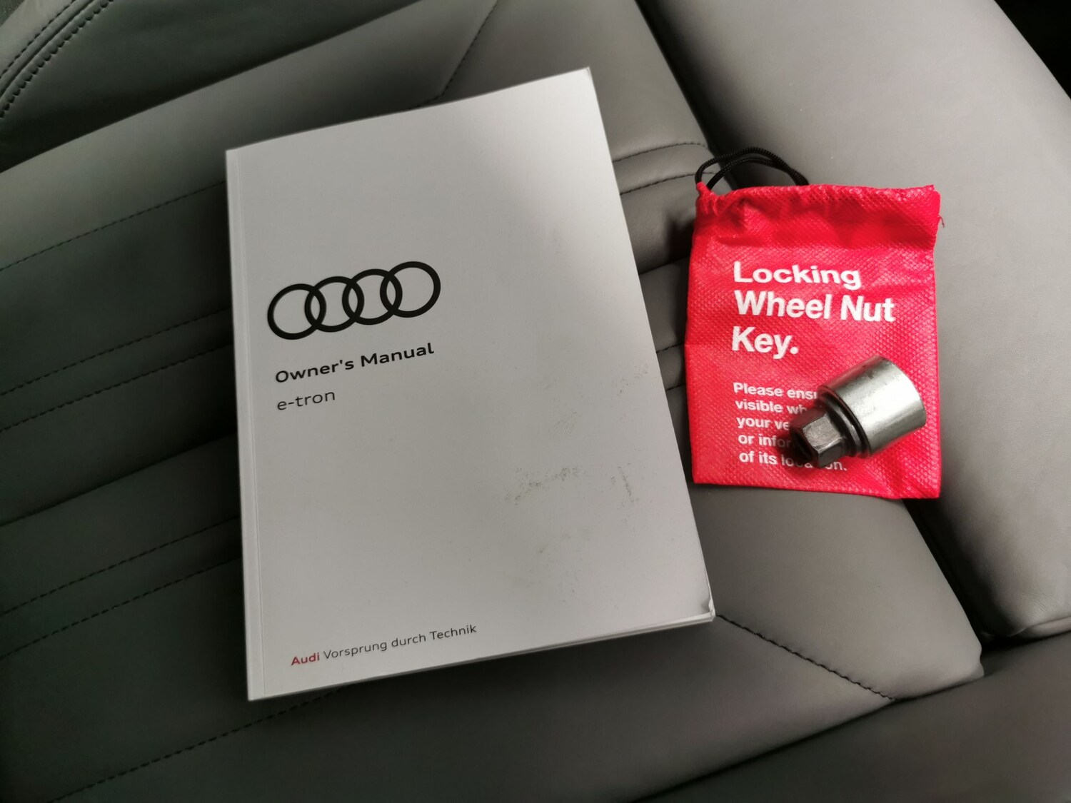 Used Audi e-tron 2021 for sale - 77579318: Photo 32