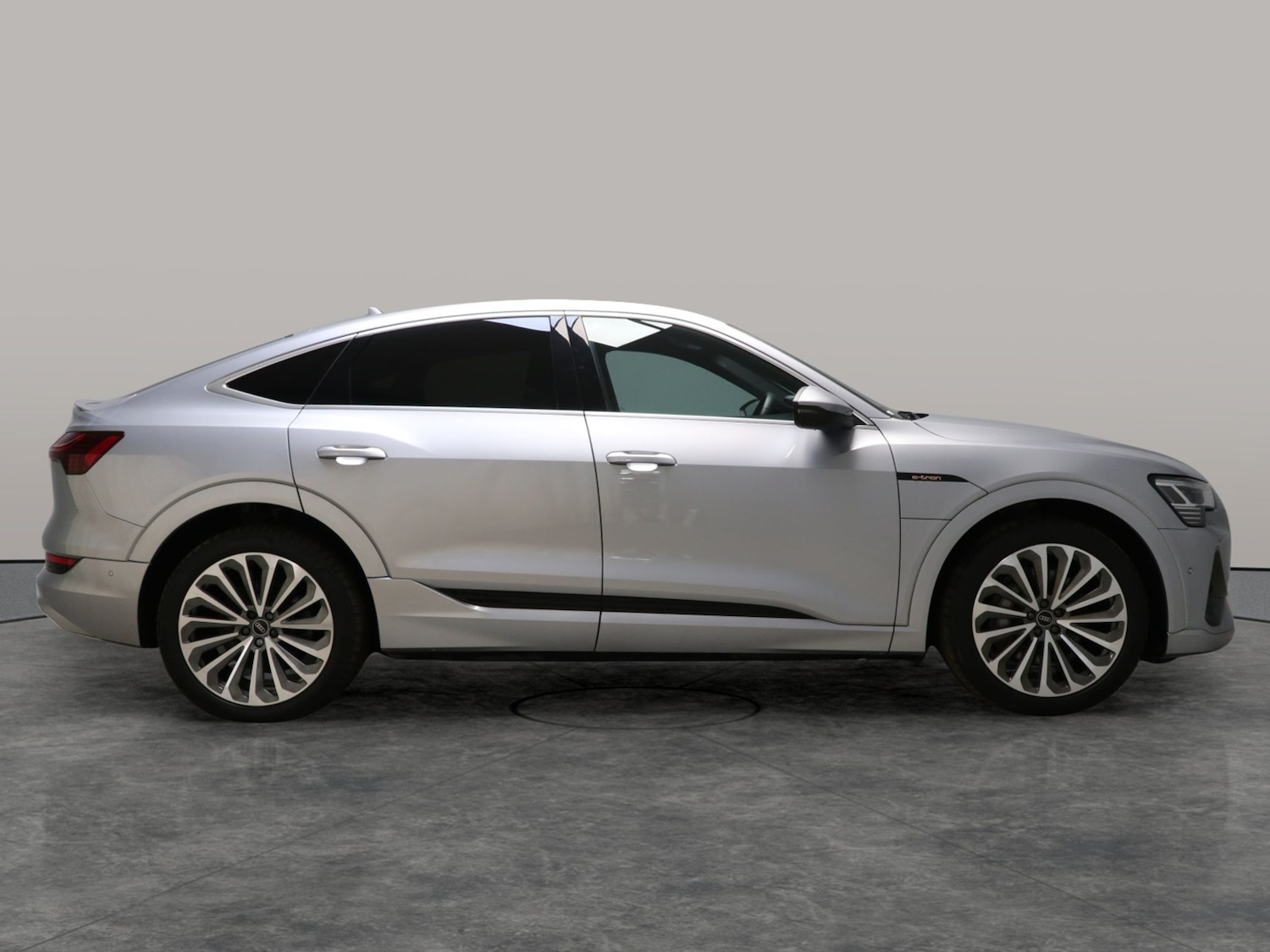 Used Audi e-tron 2021 for sale - 77579318: Photo 9